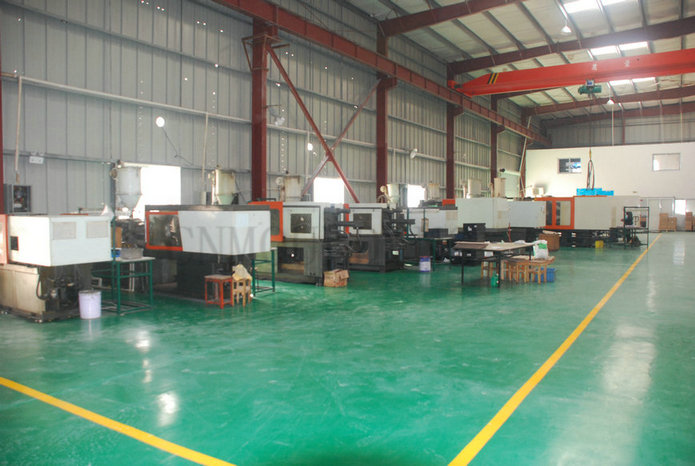  Injection Molding Machine