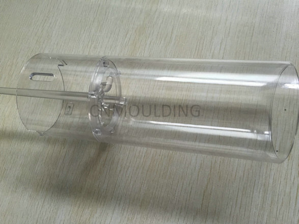 Transparent plastic injection molding